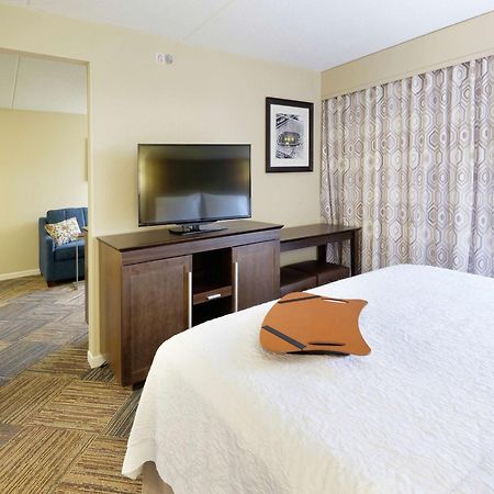 Hampton Inn Green Bay Downtown Eksteriør bilde