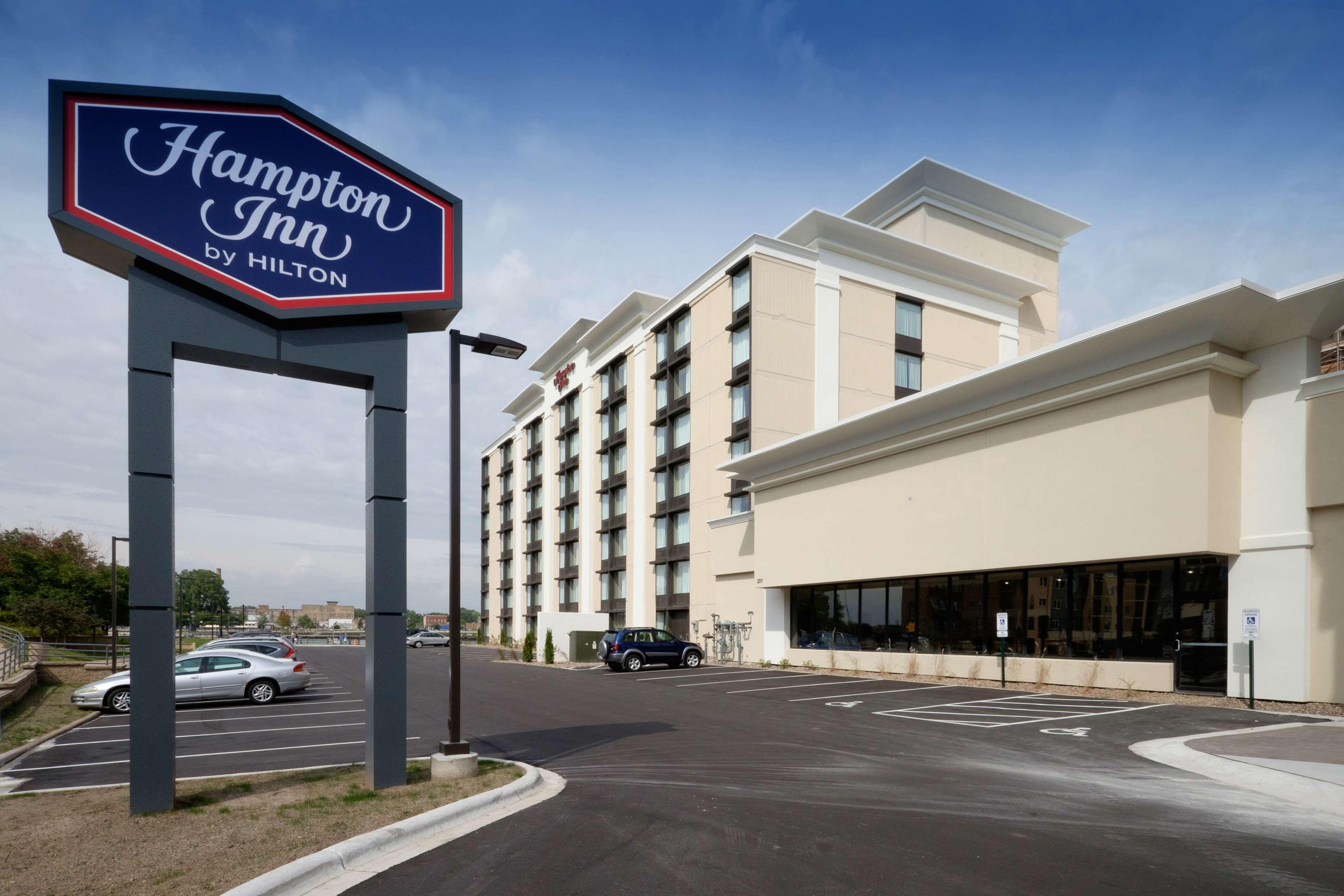 Hampton Inn Green Bay Downtown Eksteriør bilde