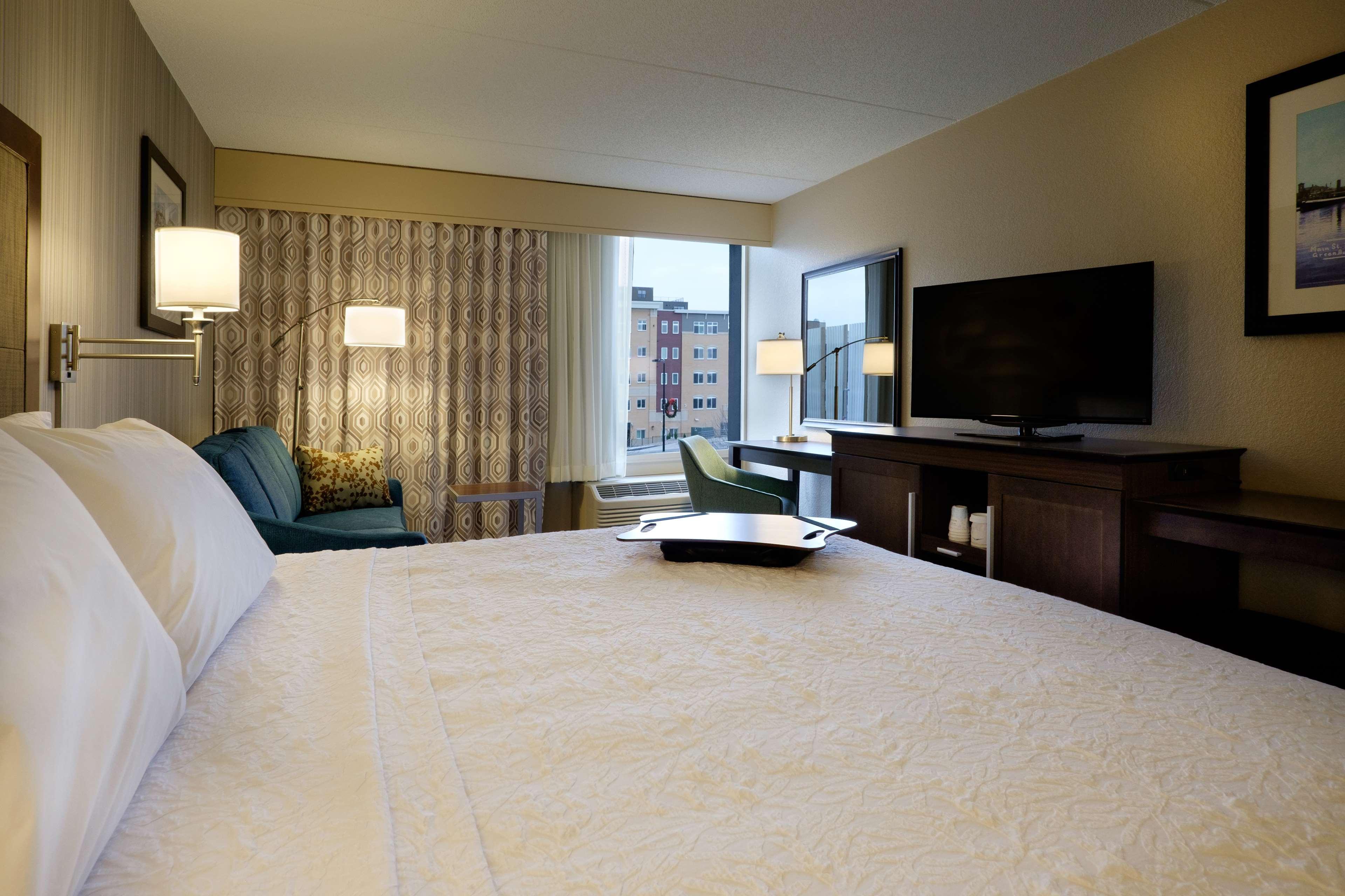 Hampton Inn Green Bay Downtown Eksteriør bilde